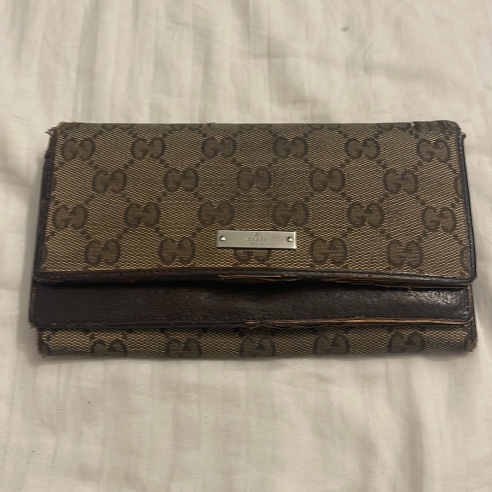 Vintage original Gucci wallet